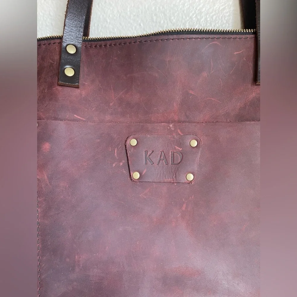 Portland  hand made Leather Medium Classic Tote in Cognac - Picture 5 of 13